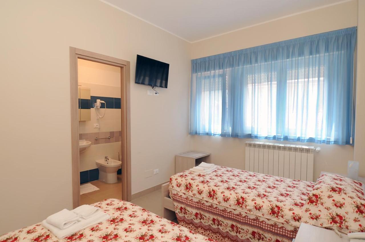 Casa Ospitalita San Giuseppe Bed & Breakfast L'Aquila Ngoại thất bức ảnh