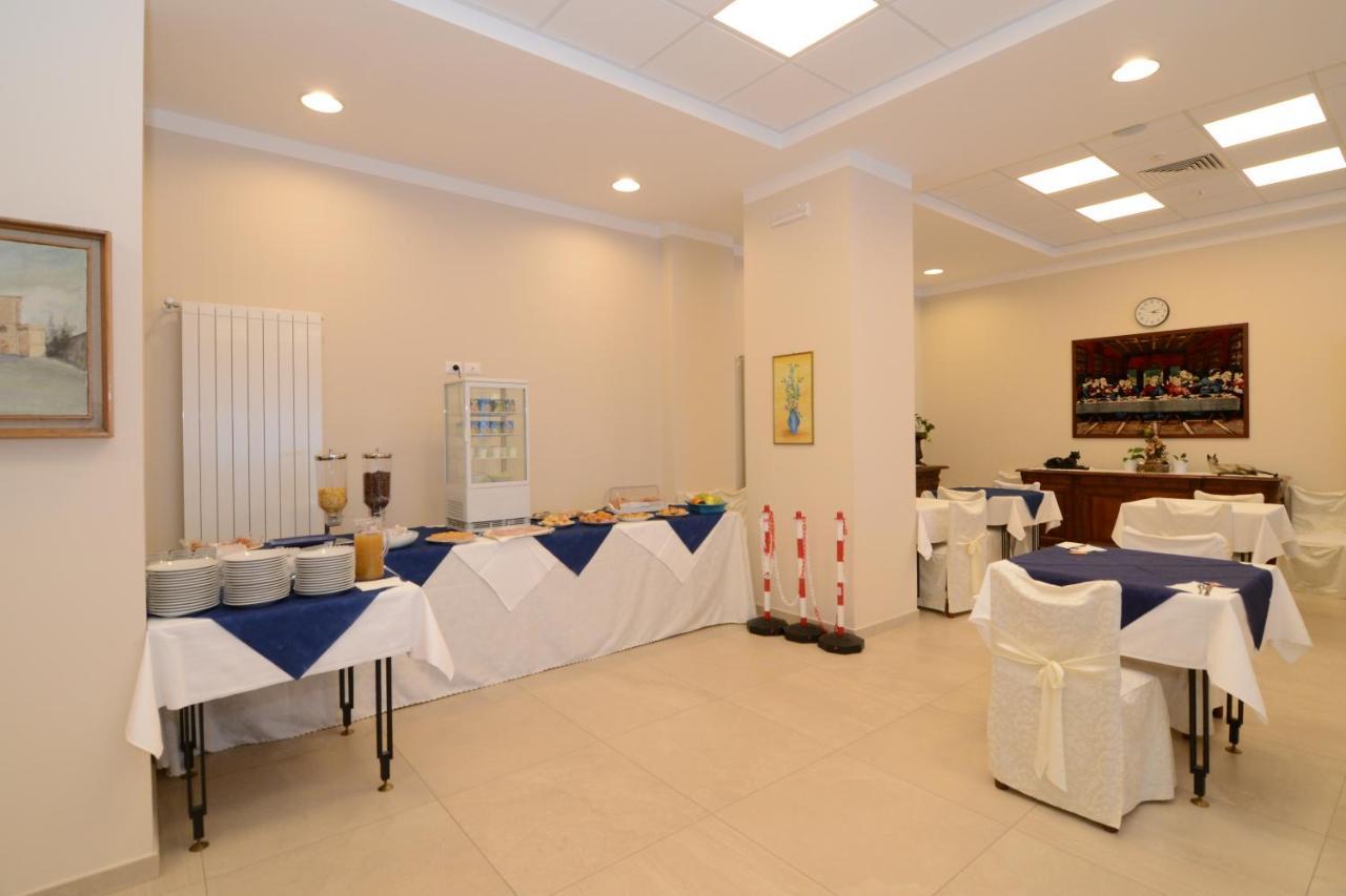 Casa Ospitalita San Giuseppe Bed & Breakfast L'Aquila Ngoại thất bức ảnh
